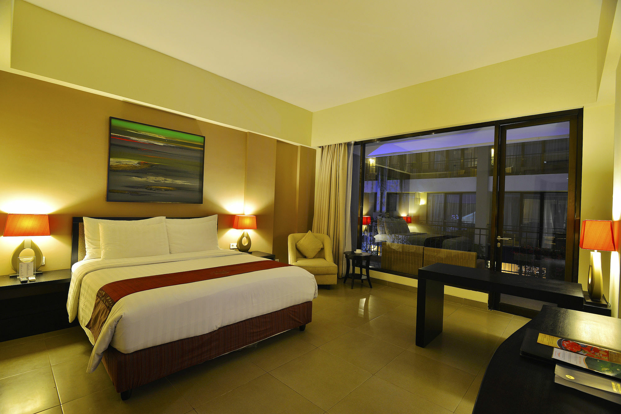 100 Sunset Kuta & Ballroom होटल Kuta (Bali)